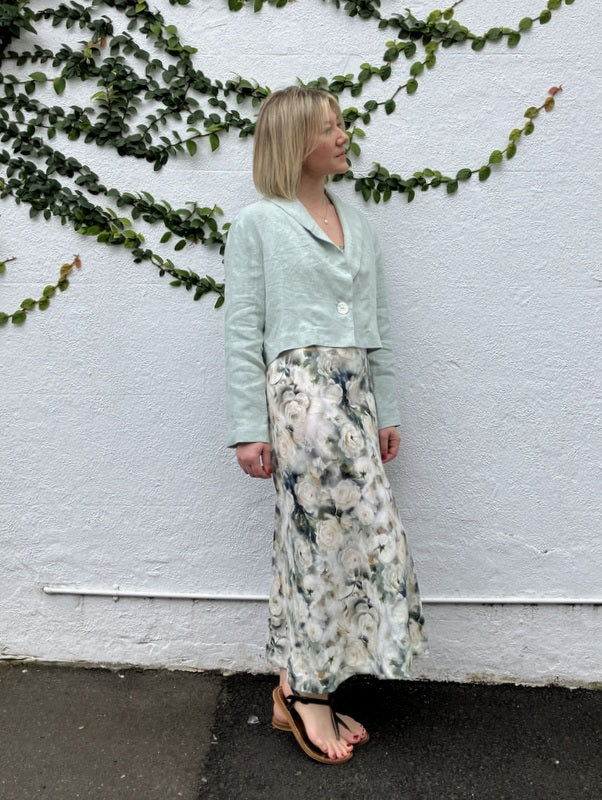 Jiva Linen Catherine Crop Jacket - Matcha -jivaclothing